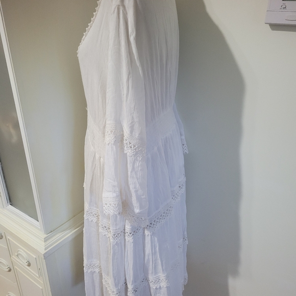 Cute Options White Lace Trim Midi Dress V- Neck  Large - Picture 13 of 14